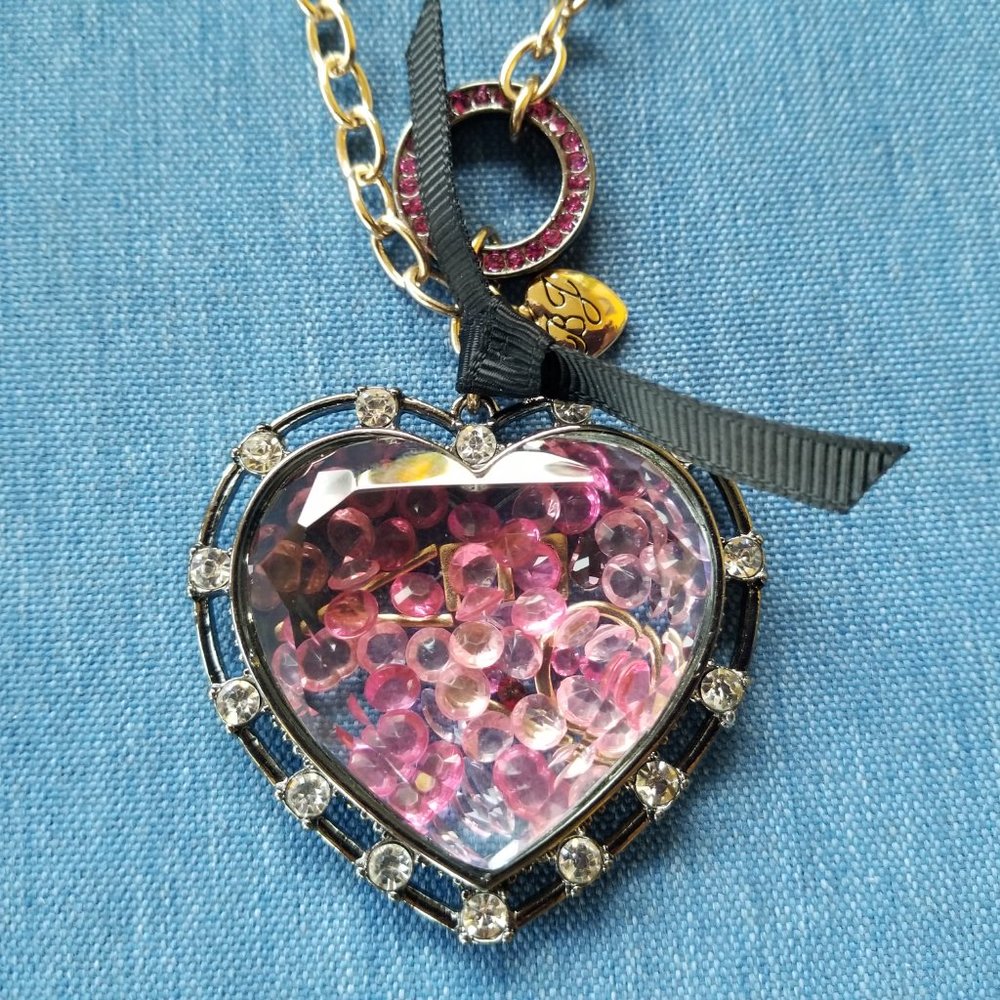 Betsey Johnson Necklace, Earrings, Bracelet "LOVE" Collection - NWOT - Picture 2 of 16